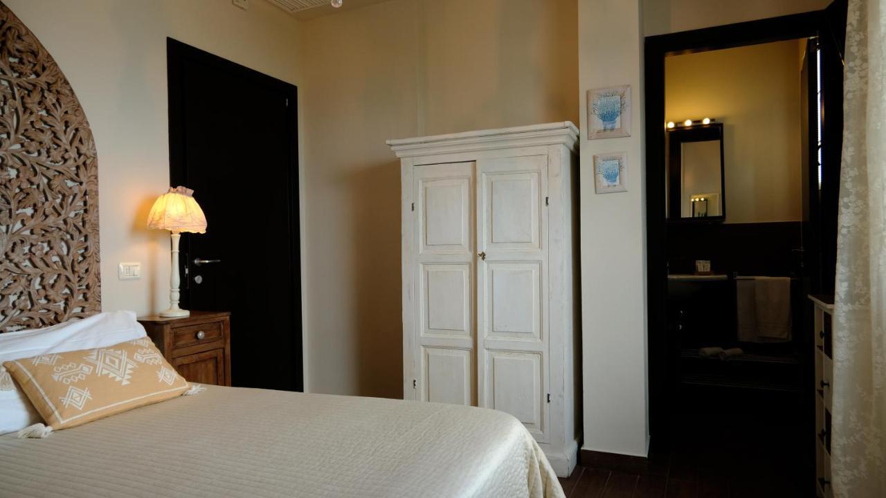 Bahita - Betty'S B&B Gabicce Mare Buitenkant foto