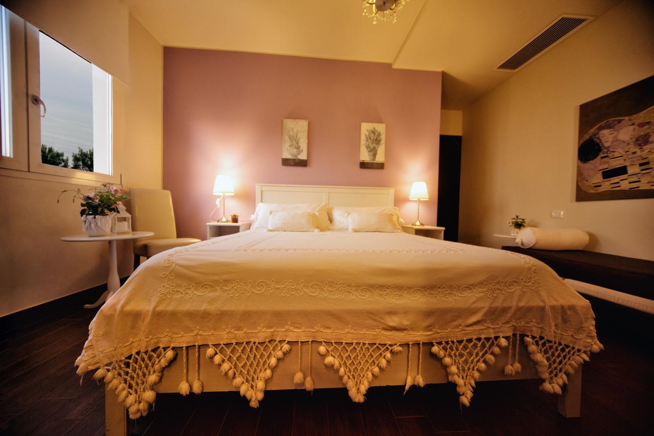 Bahita - Betty'S B&B Gabicce Mare Buitenkant foto