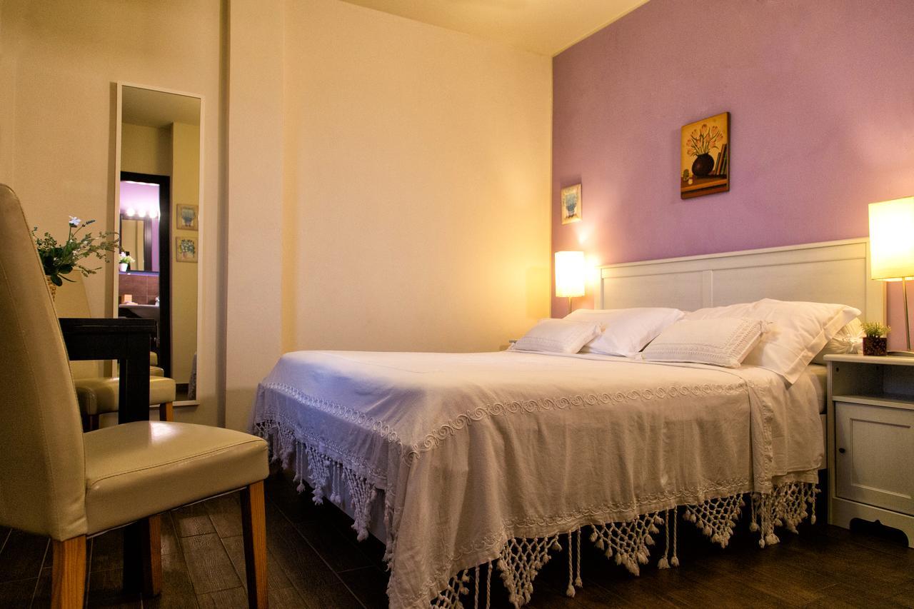 Bahita - Betty'S B&B Gabicce Mare Buitenkant foto